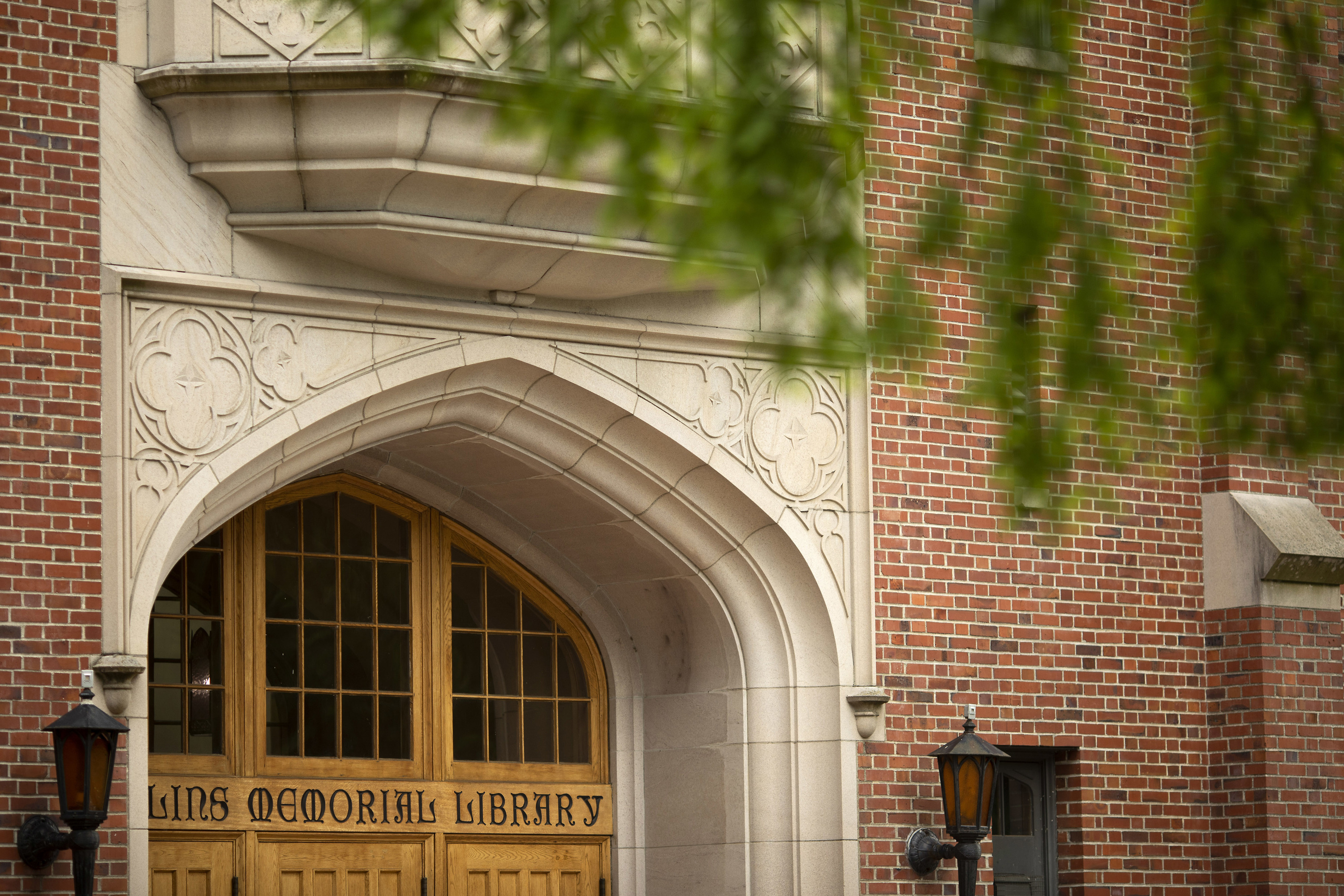 The doors of the Collins Memorial Library