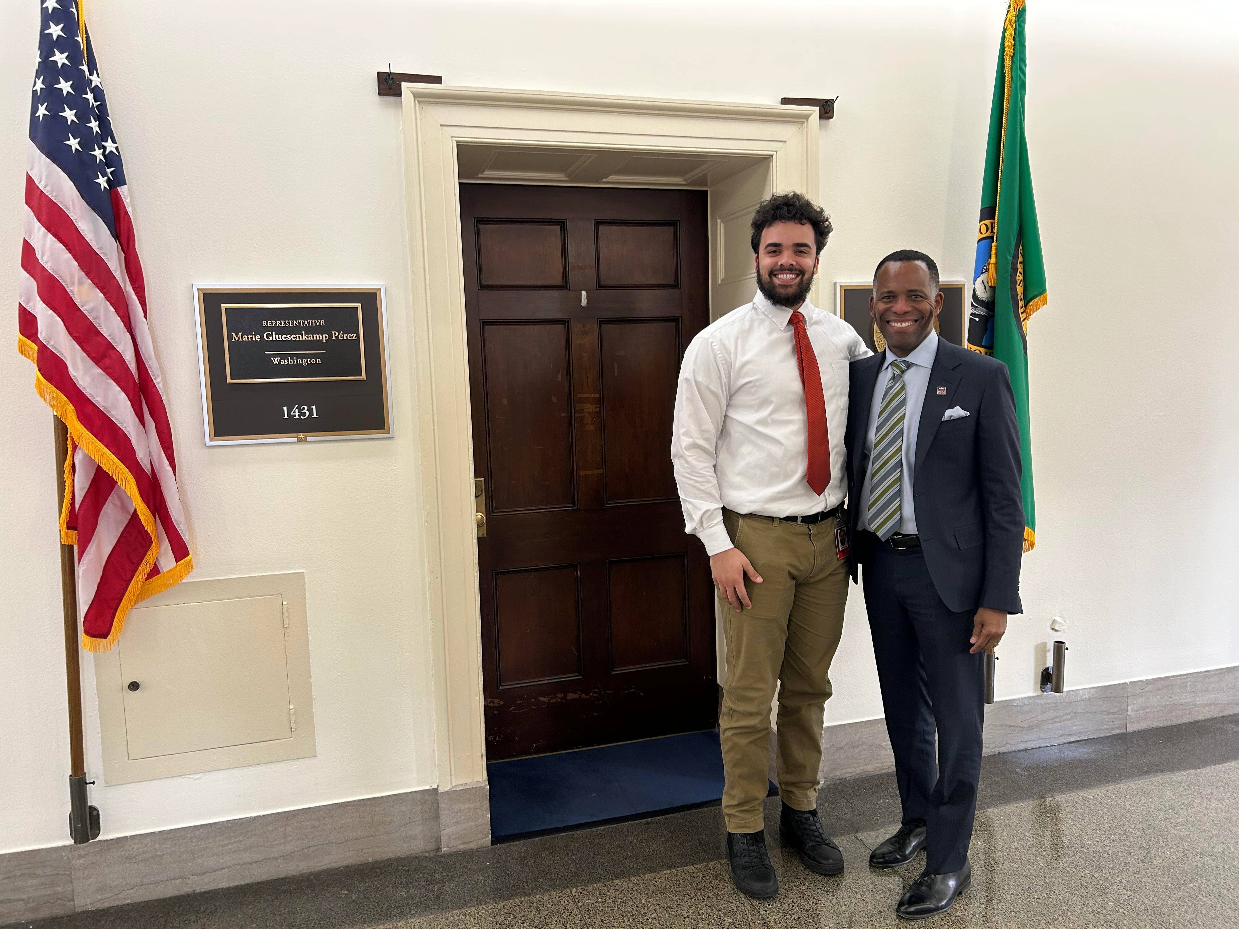 President Crawford and Jaylen Antoine '22 in Washington, D.C.