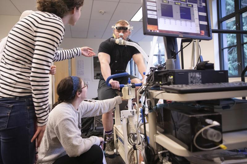 Exercise Science students in the lab