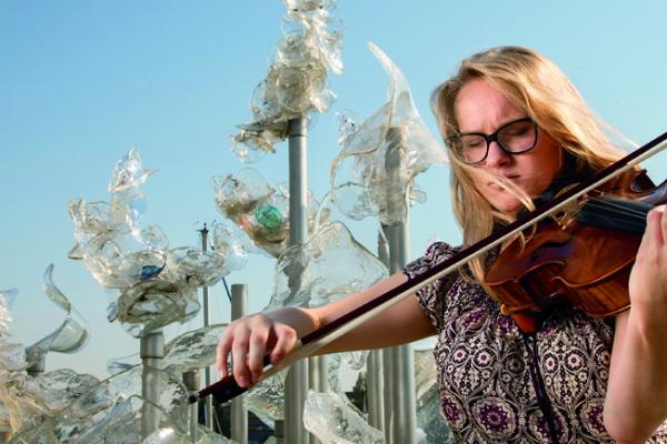 Viola player at Museum of Glass