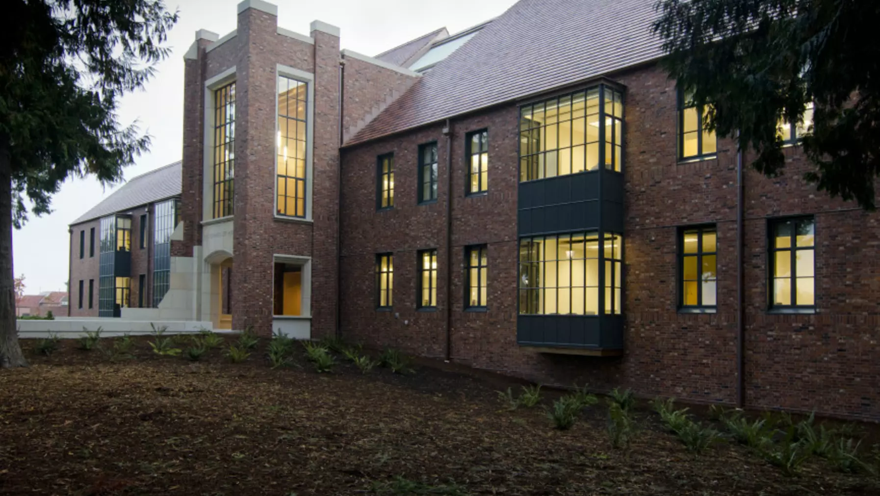 Large brick building on campus